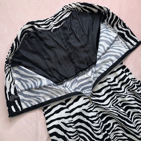 Y2K ZEBRA PRINT STRAPLESS SWEETHEART NECKLINE PLEATED DRESS · SIZE 5/6 - Picture 6 of 9